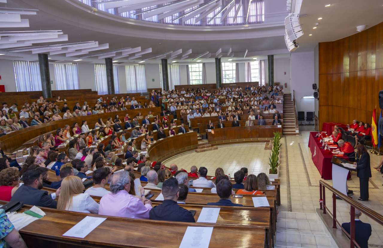 Jornada de bienvenida a los nuevos alumnos de la Facultad (5 septiembre, Aula Magna) 