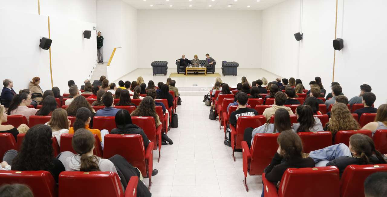 Conferencia internacional de retórica jurídica "El derecho a comprender como derecho humano” (18 septiembre, Auditorio 1)